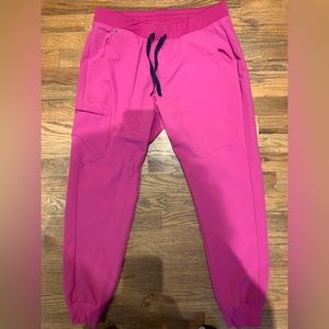Figs Zamora Jogger Electric Orchid size L